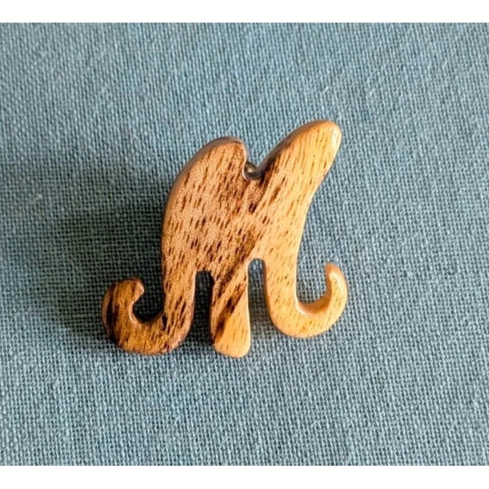 Handcrafted Oregon Myrtlewood Initial Letter "M" Lapel Pin
